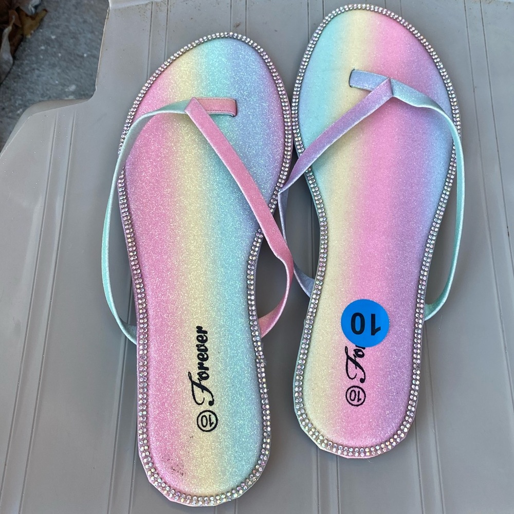Colorful and glittery sandals in size 10